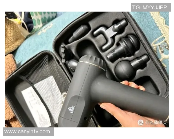 打篮球后如何有效使用筋膜枪放松肌肉缓解疲劳提升运动表现